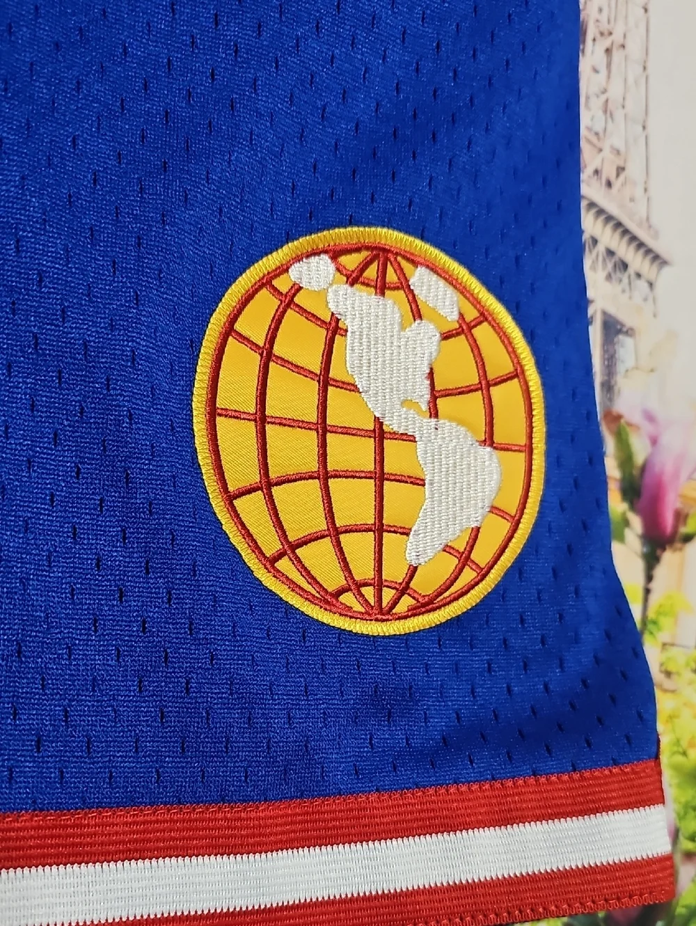 Rings & Crwns Royal Harlem Globetrotters‎ Triple Double Shorts Small NWT